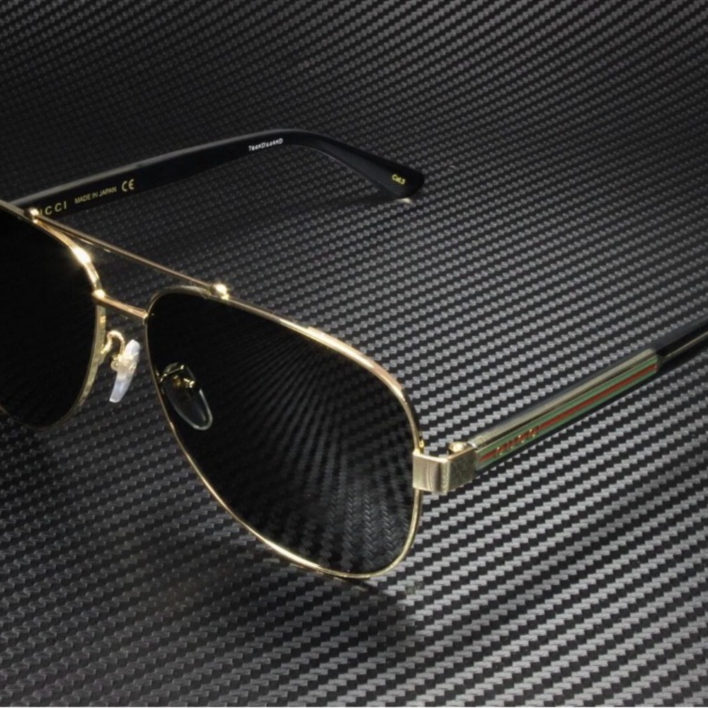 Gucci Aviator Black Frame with Gold Detailing